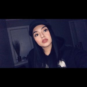 Meet your Posher, Lani